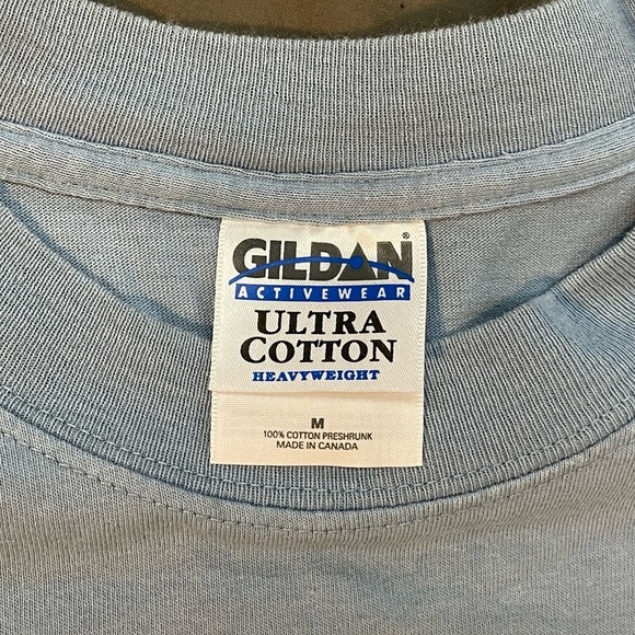 Vintage 2001 Elvis Presley Little Boy to Rock N Roll Legend T-Shirt Size Medium - Picture 4 of 4